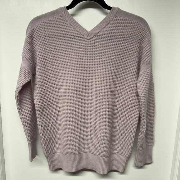 Vince Lavender Purple Pullover V Neck Waffle Ribbed Sweater Womens Size XS - Picture 2 of 7
